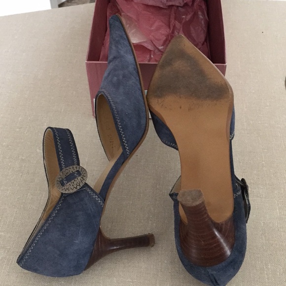 Blue Suede heels - Picture 3 of 6